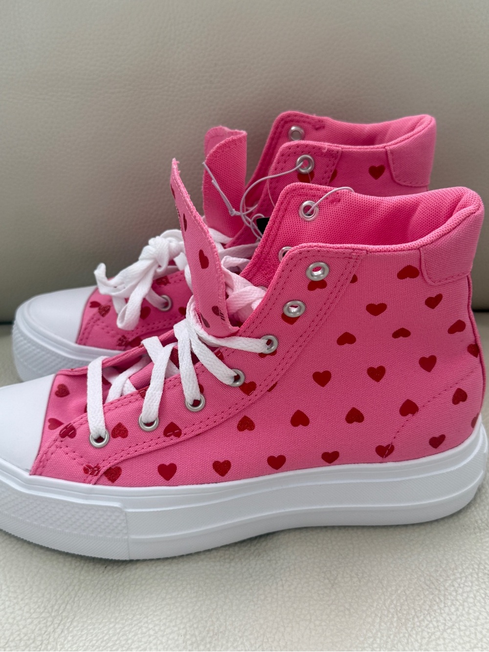 Converse pink heart high top trainers  Converse Day One sz 6 big kids 38.5